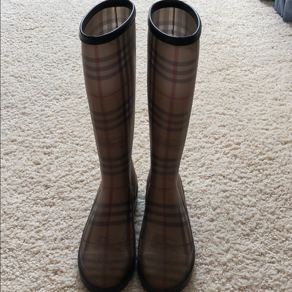 Burberry Rain Boots - Picture 2 of 10